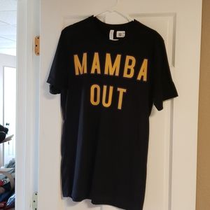 Kobe Bryant Mamba Out size large